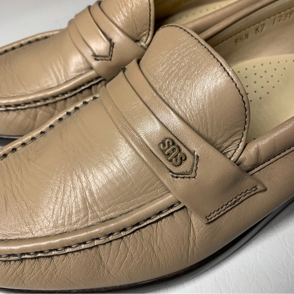 SAS Tan Beige Easy Slip On Toe Flats Women’s Size 9.5 N - Picture 9 of 14